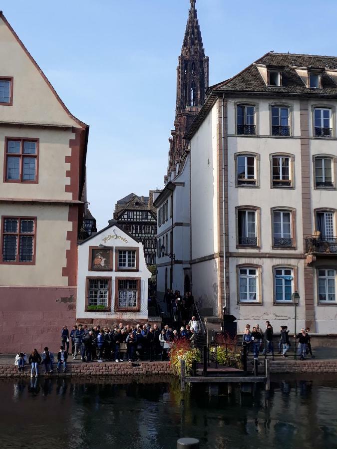Un séjour de Charme à Strasburgo Esterno foto